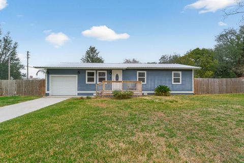 Homes For Sale - 703 Bonnieview Road<br/> Fernandina Beach, FL 32034