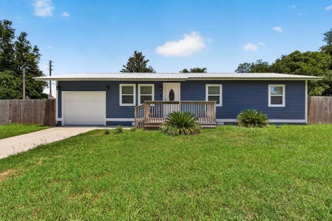 Homes For Sale - 703 Bonnieview Road<br/> Fernandina Beach, FL 32034