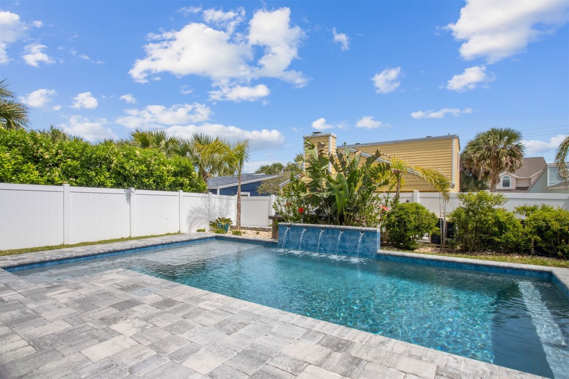 548 Sea Island Drive, Fernandina Beach, Florida image 3