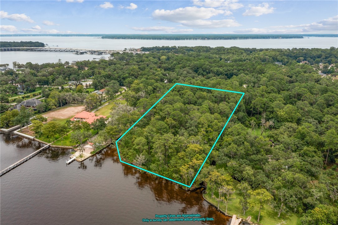 901 Creighton Road, FlemingKey, Florida image 1