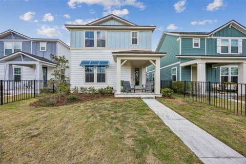 Homes For Sale - 236 Hawthorn Park Circle<br/> Yulee, FL 32097