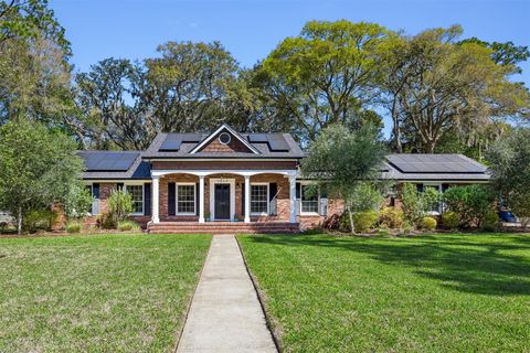 Homes For Sale - 1617 Atlantic Avenue<br/> Fernandina Beach, FL 32034