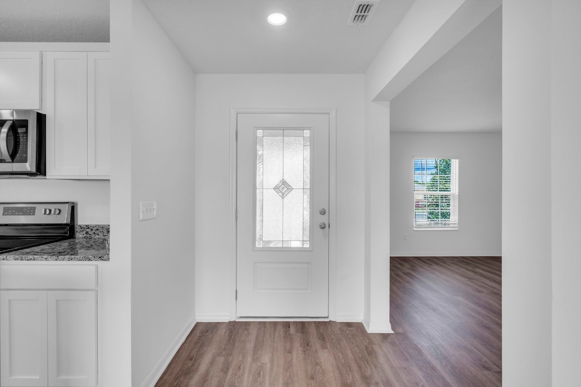 37151 Whippoorwill Court, Hilliard, New Mexico image 4