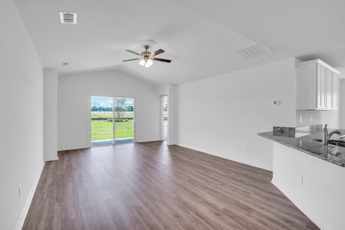 37151 Whippoorwill Court, Hilliard, New Mexico image 9