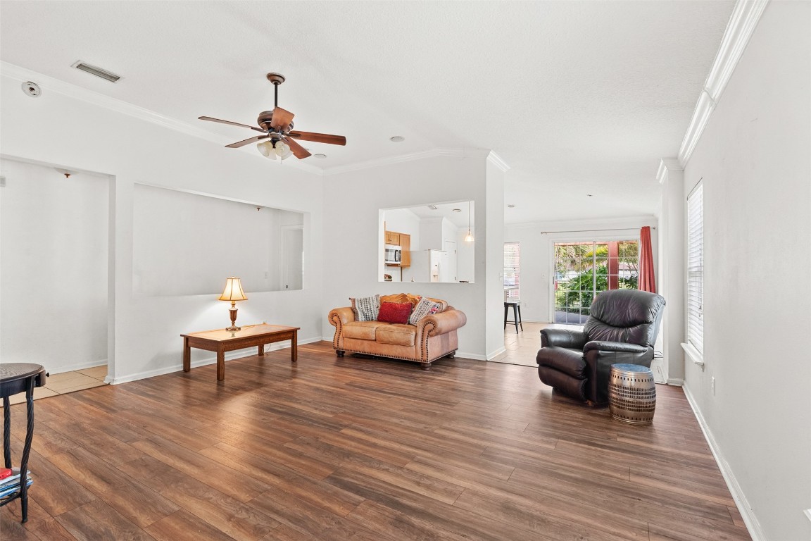 76384 Deerwood Drive, Yulee, Florida image 2