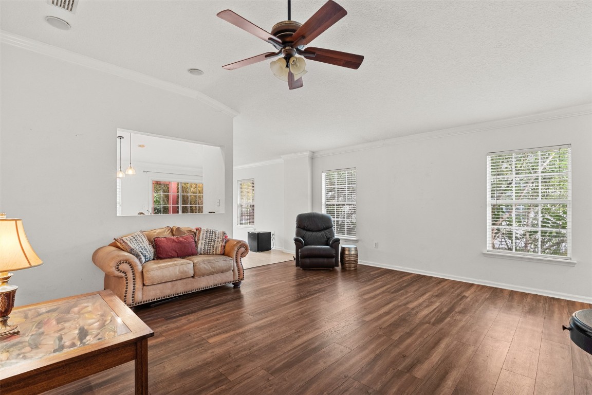 76384 Deerwood Drive, Yulee, Florida image 12