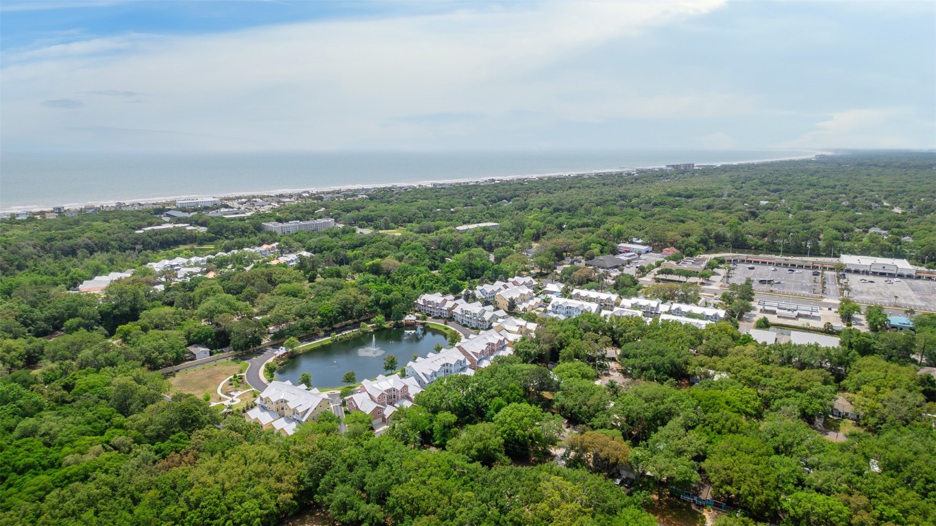 Fernandina Beach, Florida 32034, United States, 3 Bedrooms Bedrooms, ,4 BathroomsBathrooms,Residential,Pending,117919