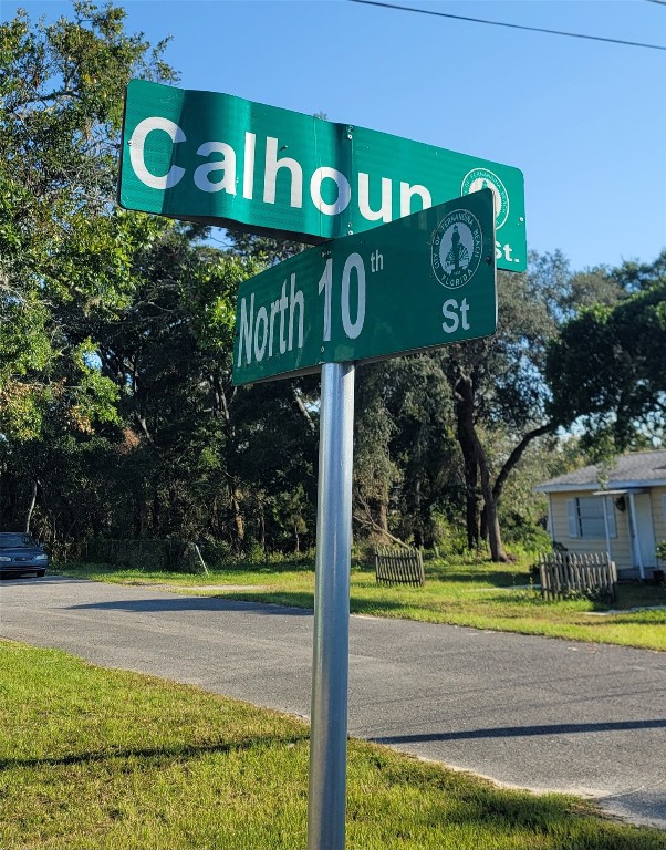 309 N 10th Street, Fernandina Beach, New Mexico image 2