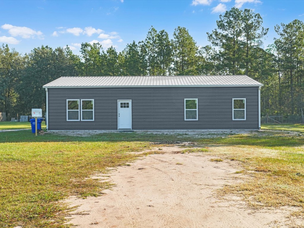 25135 Cr 121, Hilliard, Florida image 1