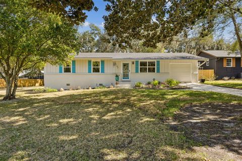 Homes For Sale - 1102 N 15th Street<br/> Fernandina Beach, FL 32034