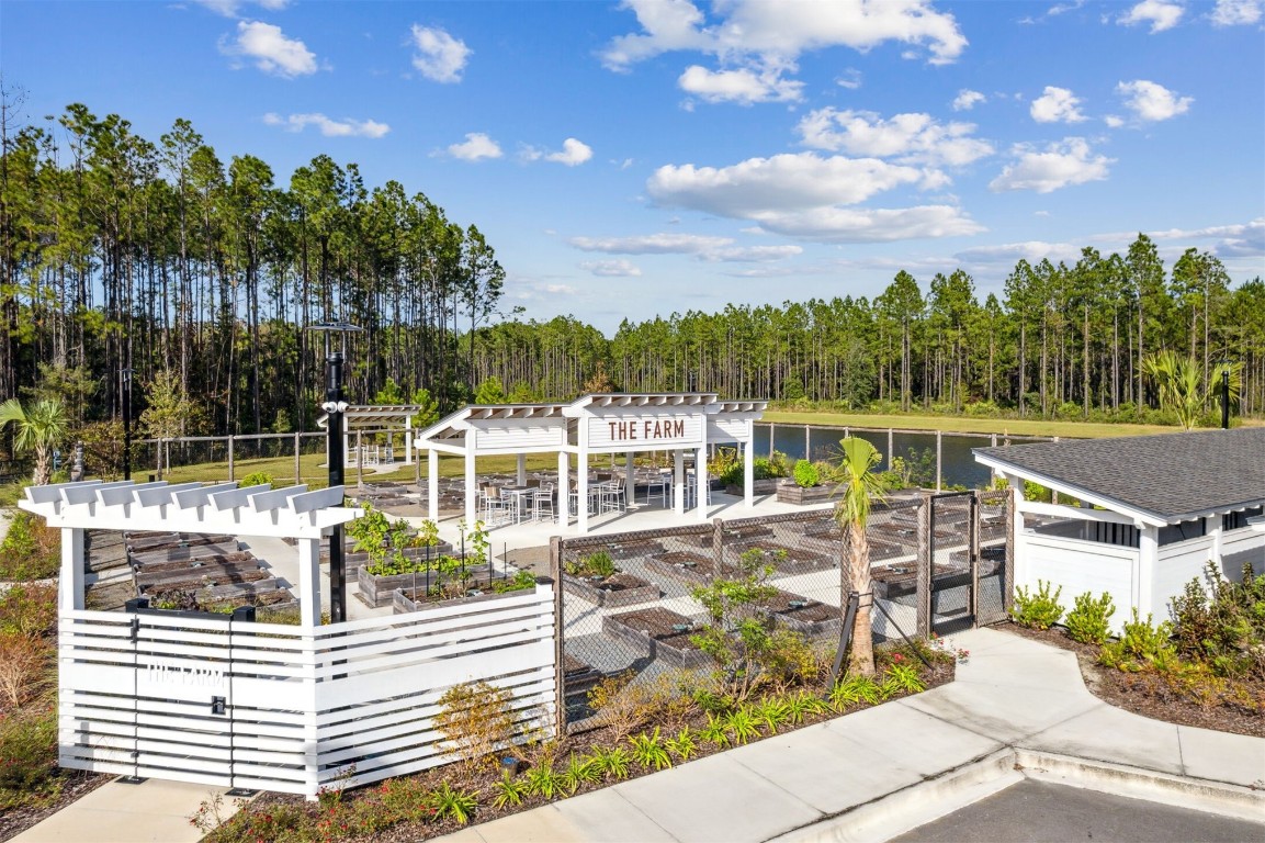 688 Continuum Loop, Yulee, Florida image 38