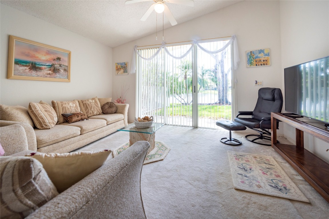 4116 Sapphire Terrace, Weston, New Mexico image 6