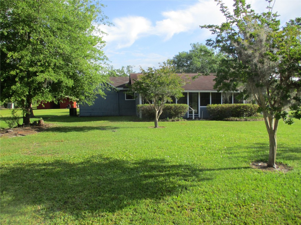 27205 Magnolia Avenue, Hilliard, Florida image 3