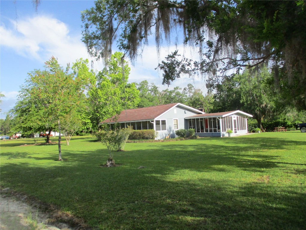 27205 Magnolia Avenue, Hilliard, Florida image 1