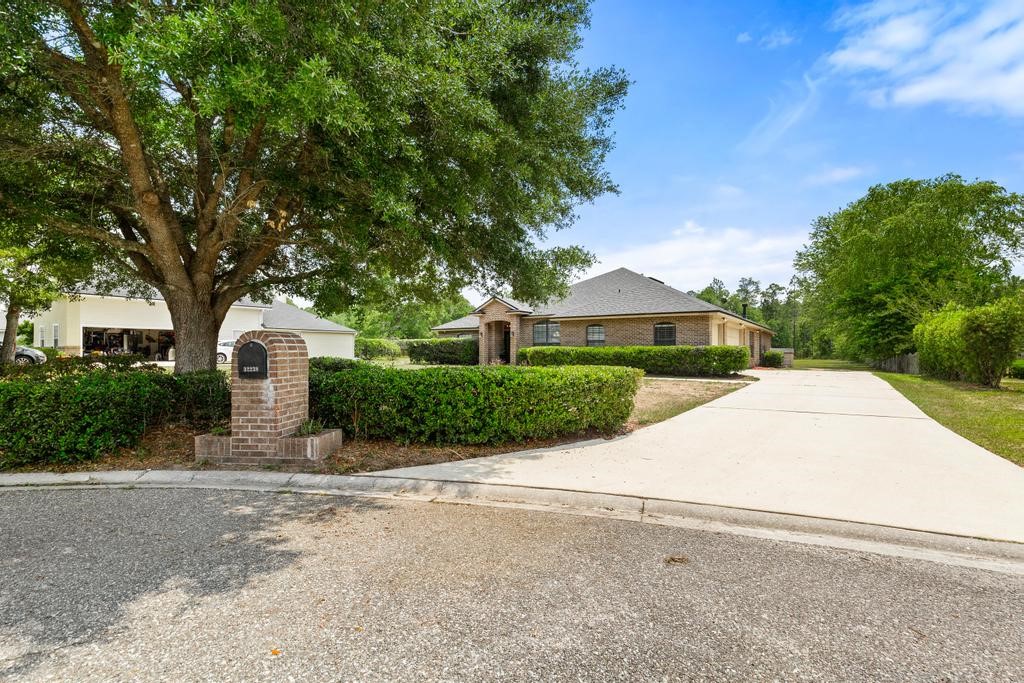 32238 Settlers Ridge Drive, Bryceville, Florida image 1