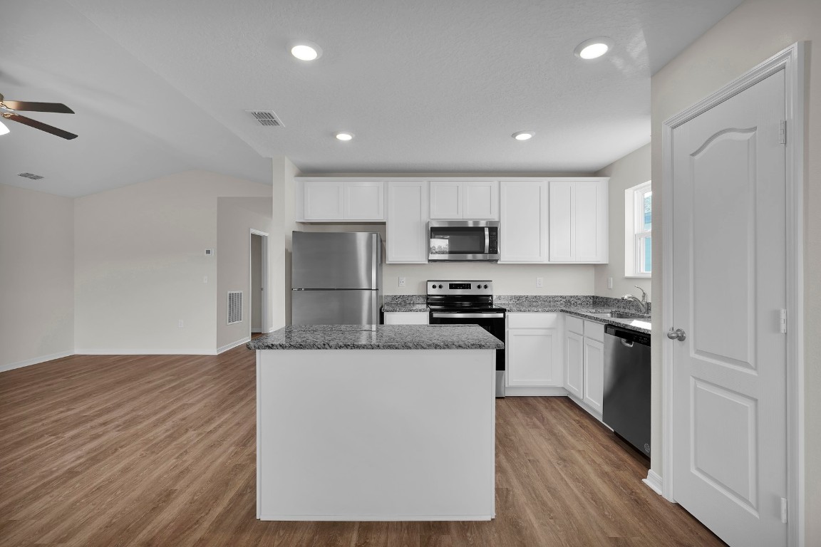 37172 Whippoorwill Court, Hilliard, New Mexico image 4