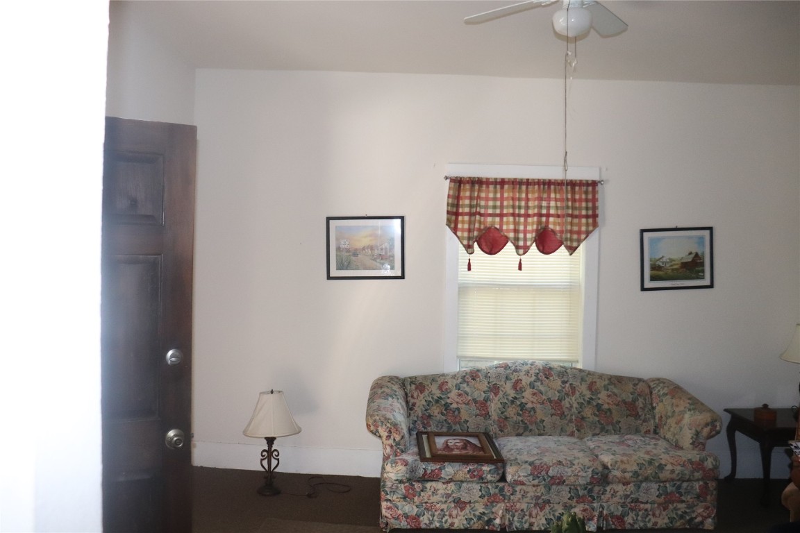 201 S 9th Street, Fernandina Beach, New Mexico image 5
