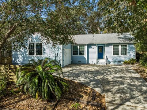 Homes For Sale - 2701 Allan Street<br/> Fernandina Beach, FL 32034