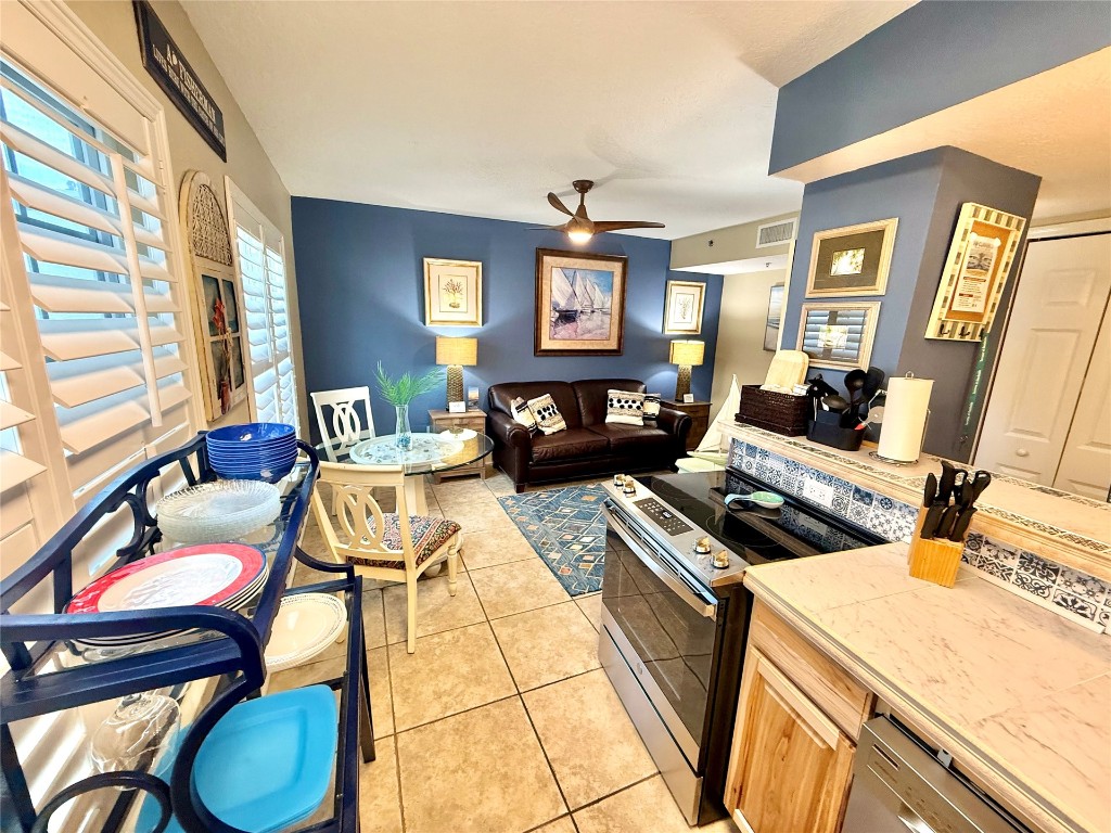 32 S Fletcher Avenue #105, Fernandina Beach, New Mexico image 4