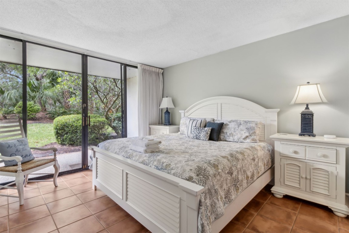 1029 Captains Court Drive, Fernandina Beach, Florida image 17