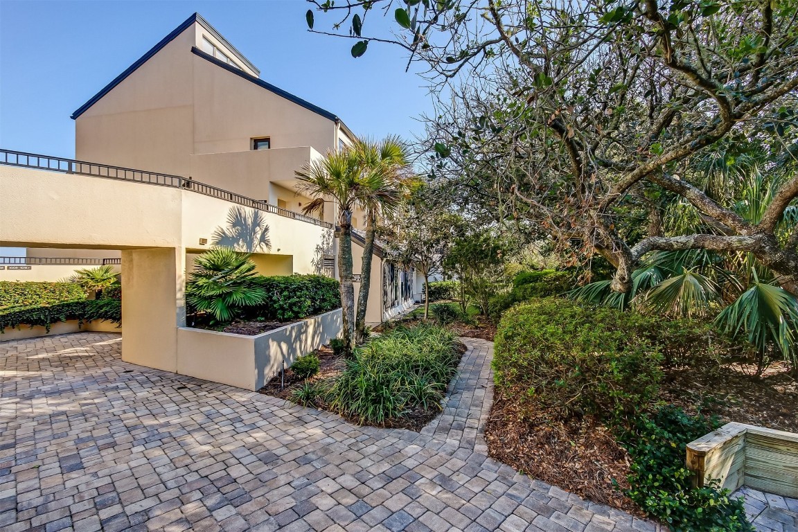 1029 Captains Court Drive, Fernandina Beach, Florida image 3