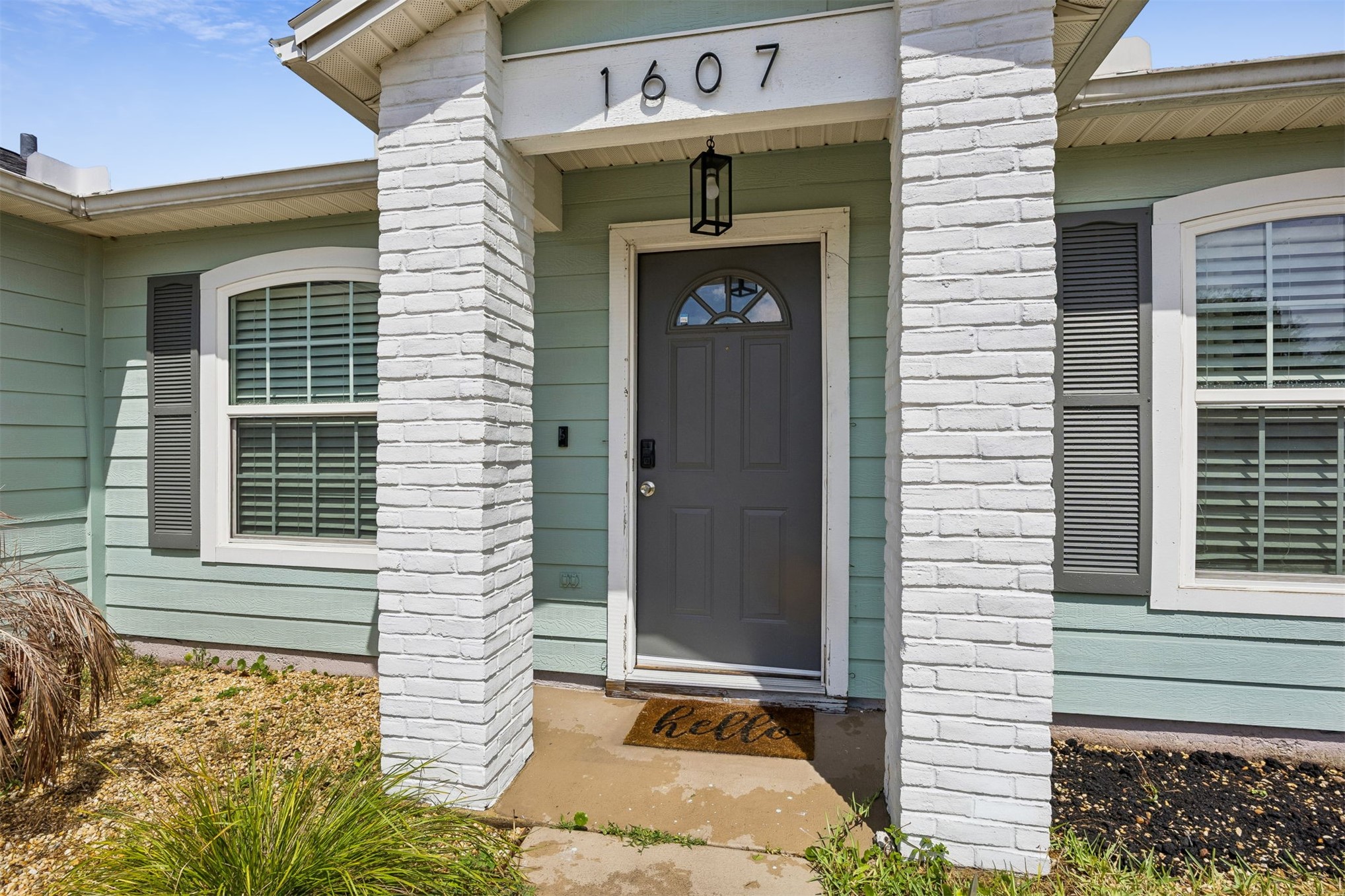 Picture for the property 115929, 3 beds, 2 baths