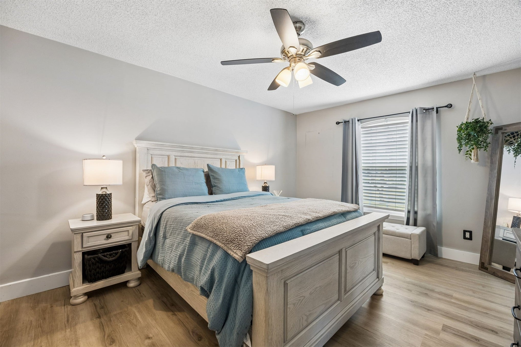 Picture for the property 115929, 3 beds, 2 baths