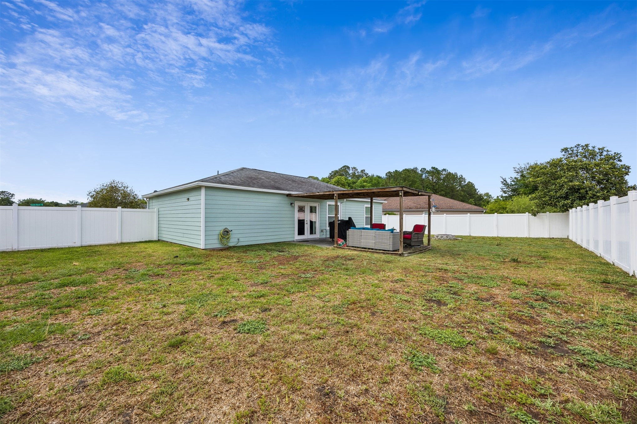 Picture for the property 115929, 3 beds, 2 baths