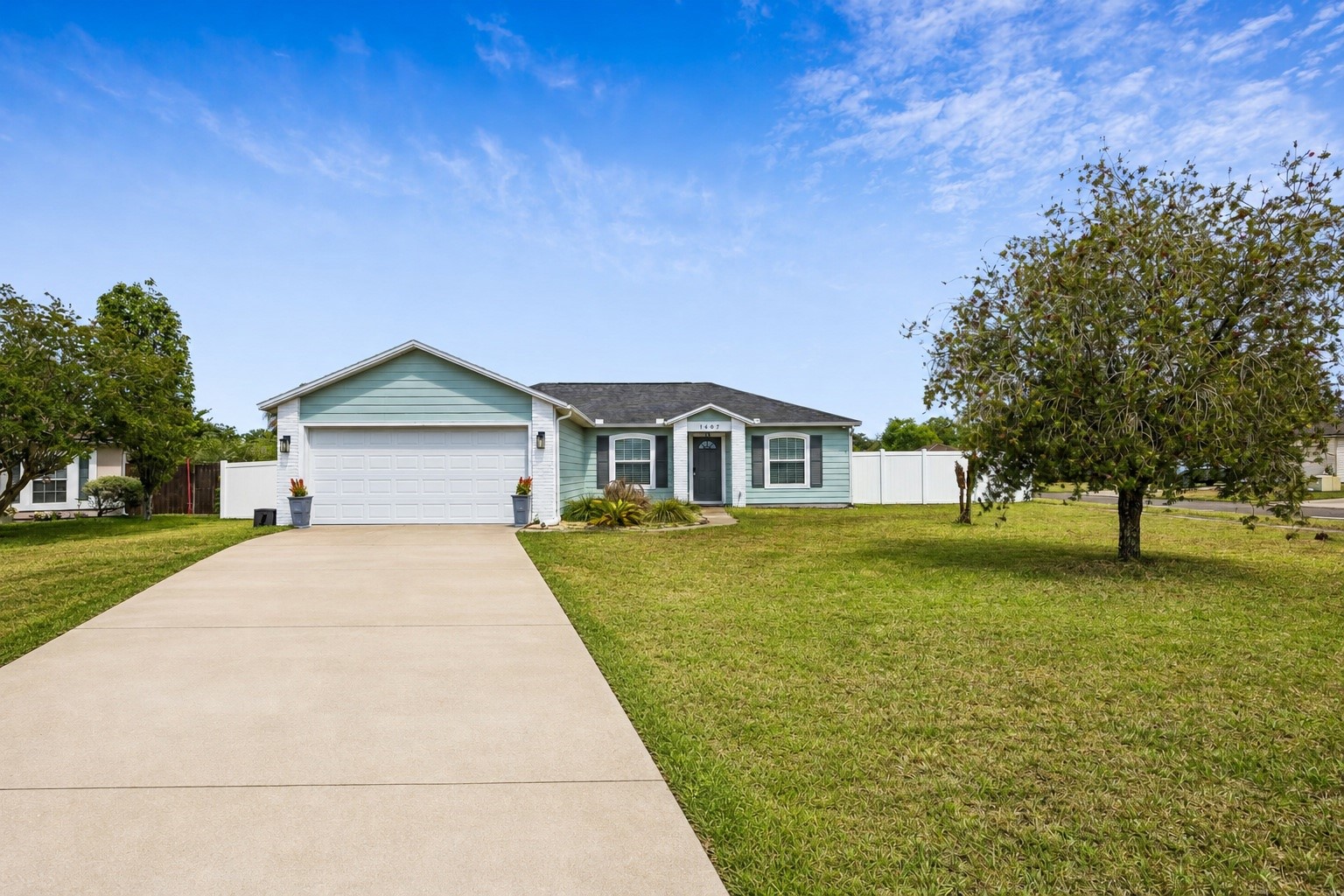 Picture for the property 115929, 3 beds, 2 baths