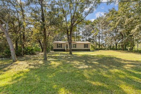 Mobile Home For Sale - 86079 Big Leaf Lane<br/> Nassau County, Yulee, FL 32097