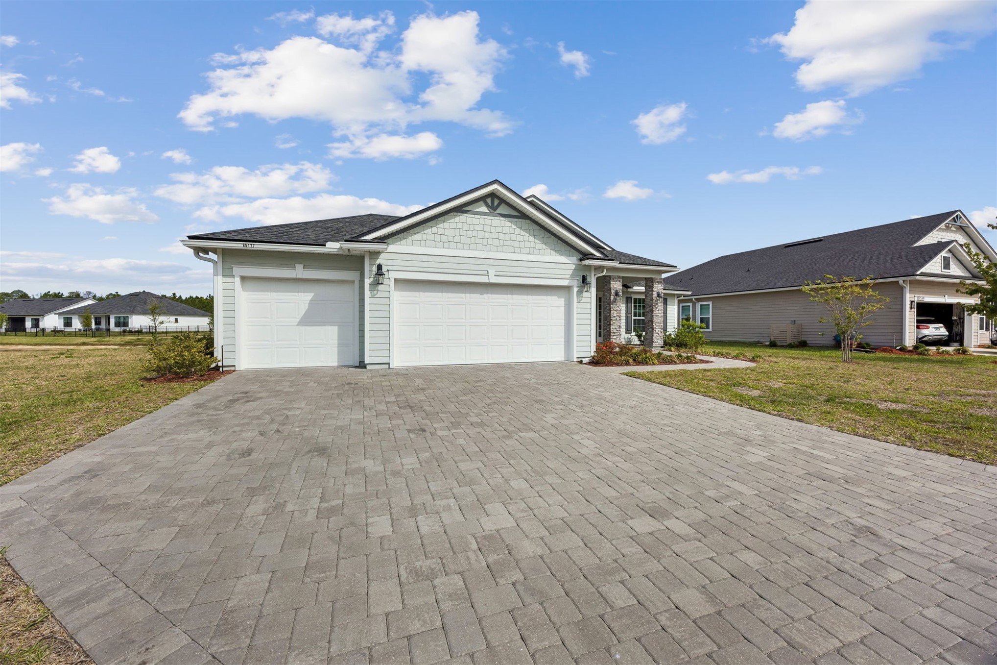 Picture for the property 115607, 4 beds, 3 baths