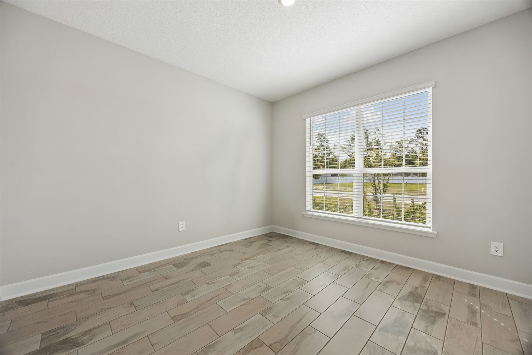 Picture for the property 115607, 4 beds, 3 baths