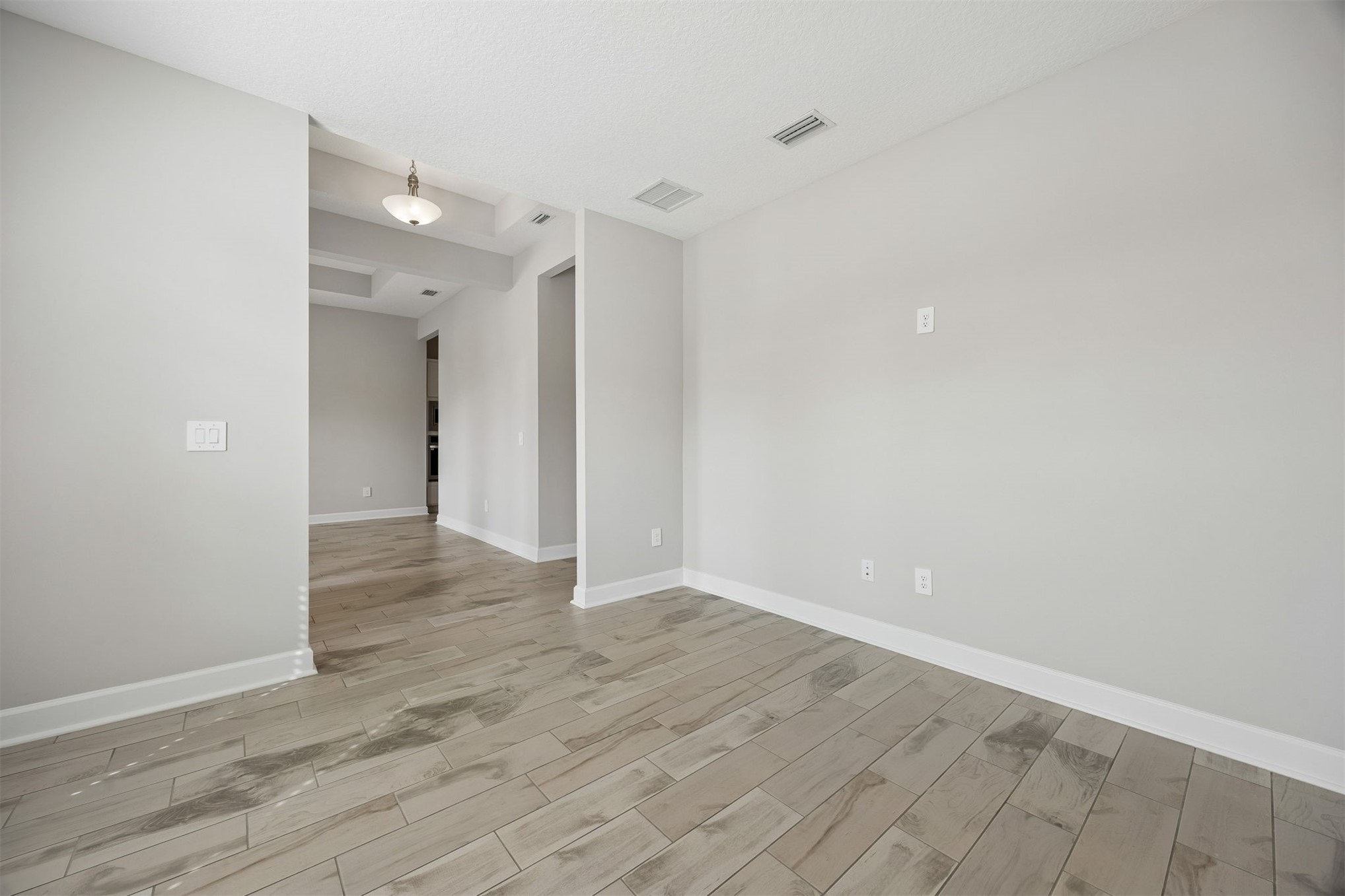 Picture for the property 115607, 4 beds, 3 baths