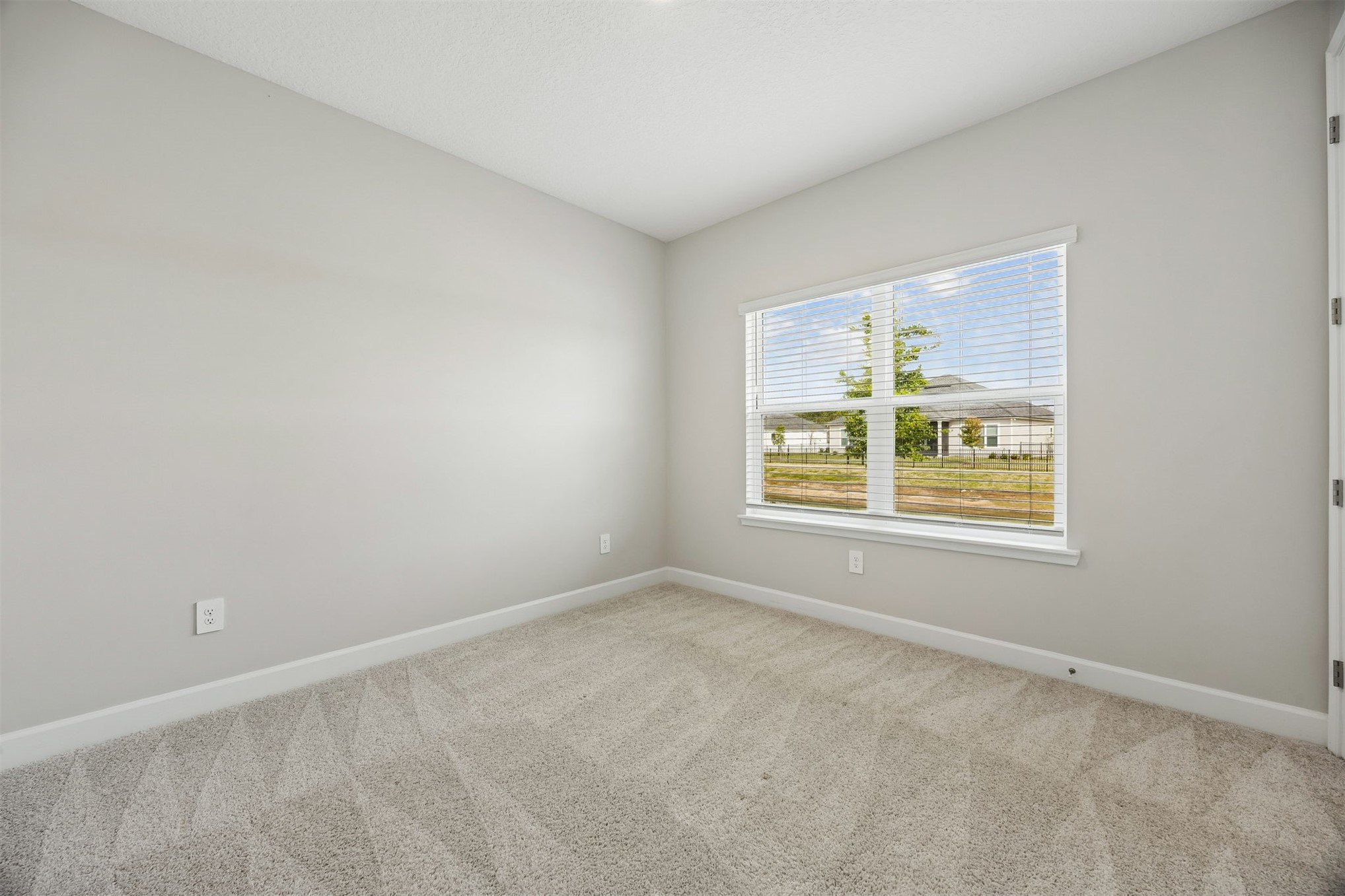 Picture for the property 115607, 4 beds, 3 baths