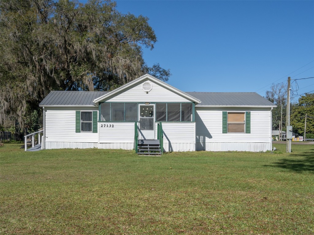 27132 New Front Street, Hilliard, Florida image 1