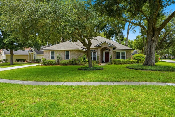 11745 DONATO DR, JACKSONVILLE, FL 32226 - Image be9c00bae2f72df0b9e23d7895c3ca1f/883640275