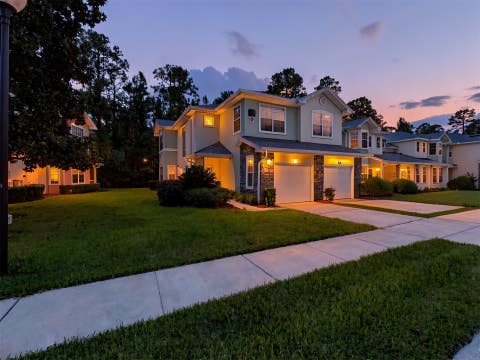 Condo For Sale - 96028 Cottage Court<br/> Fernandina Beach, FL 32034