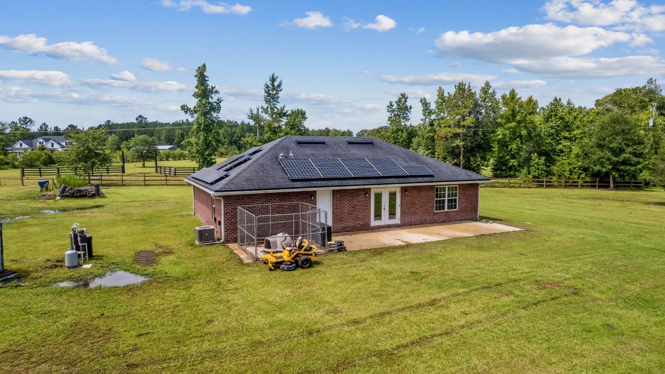 44002 Catfish Creek Lane, Callahan, Florida image 38