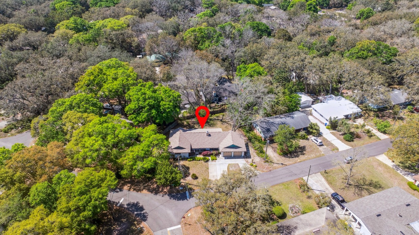 709 Amelia Drive, Fernandina Beach, Florida image 21