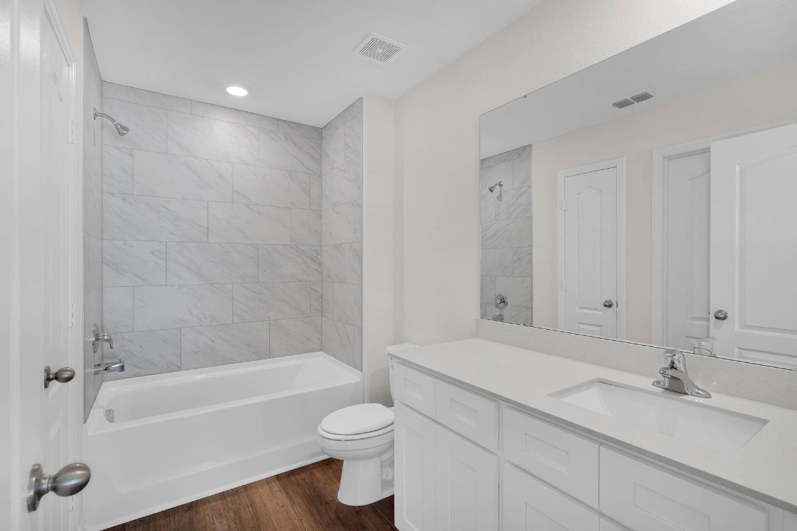 37375 Whisper Way, Hilliard, Florida image 16