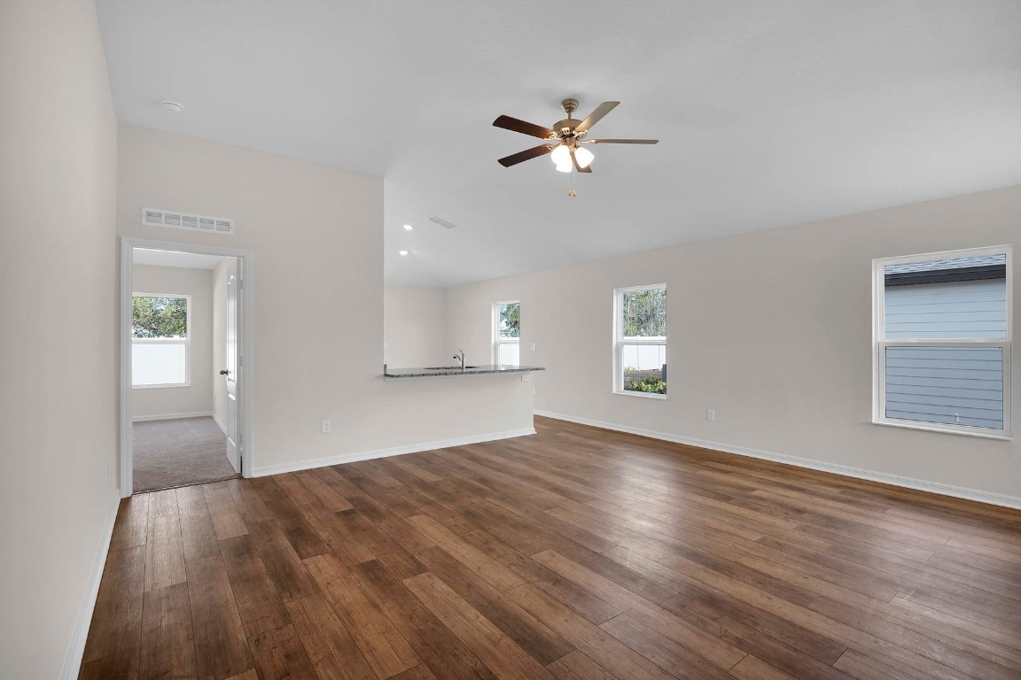 37375 Whisper Way, Hilliard, Florida image 12