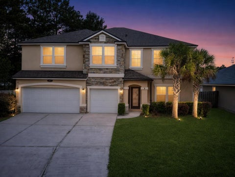 Homes For Sale - 1027 Mayfair Creek Court<br/> Jacksonville, FL 32218