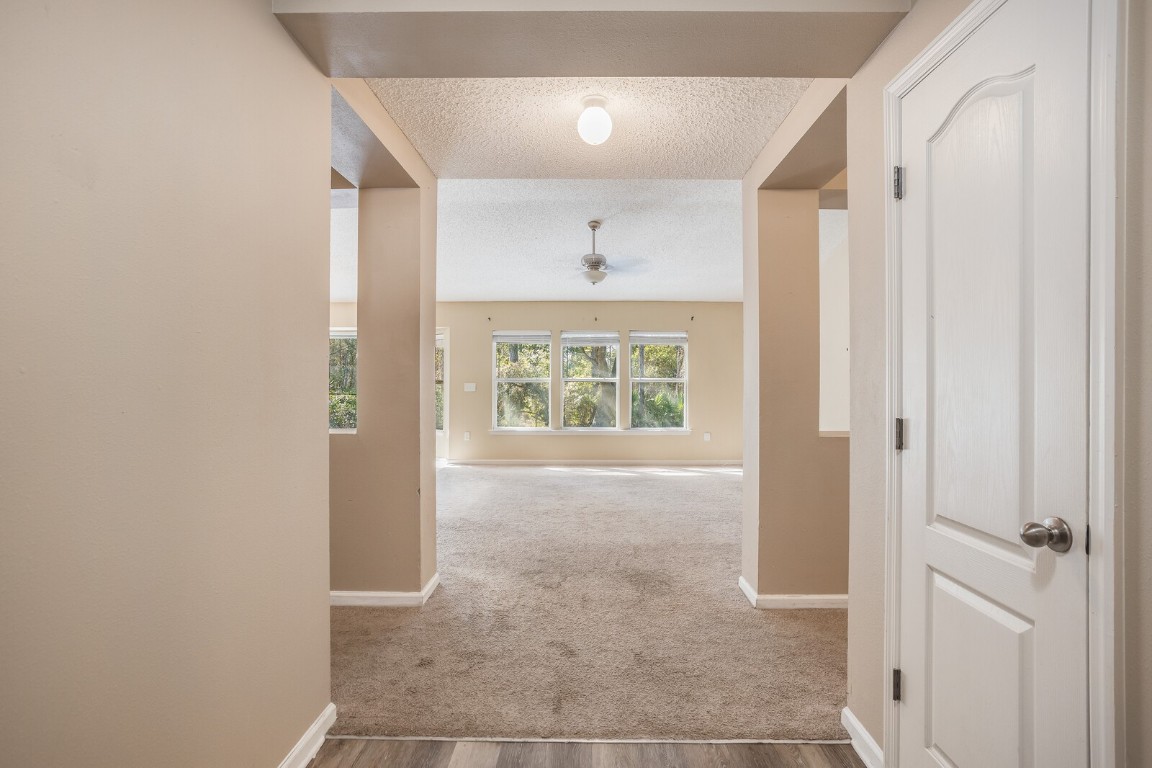 11690 Brian Lake Drive, Jacksonville, Florida image 2