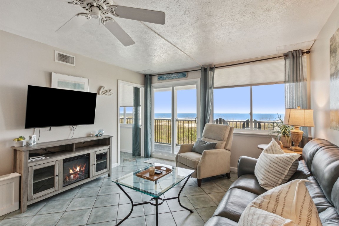 426 S Fletcher Avenue #101, Fernandina Beach, Florida image 7