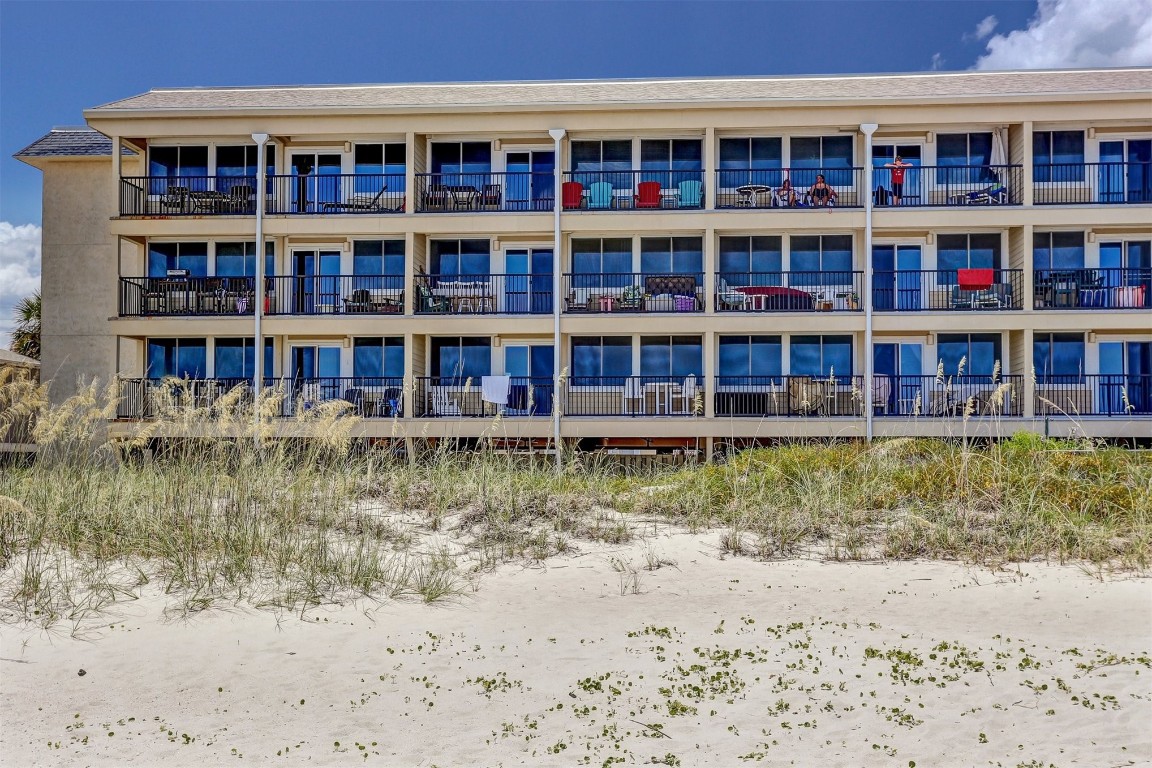 426 S Fletcher Avenue #101, Fernandina Beach, Florida image 1