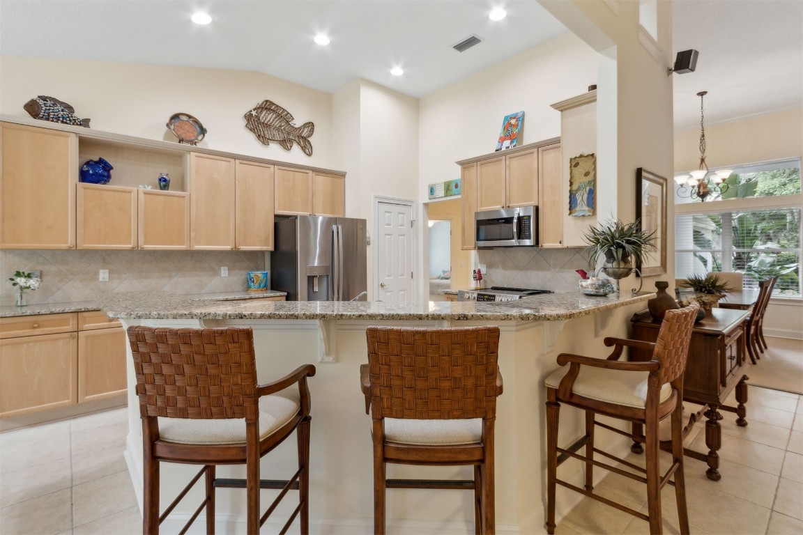 95002 Seawalk Court, Fernandina Beach, Florida image 2