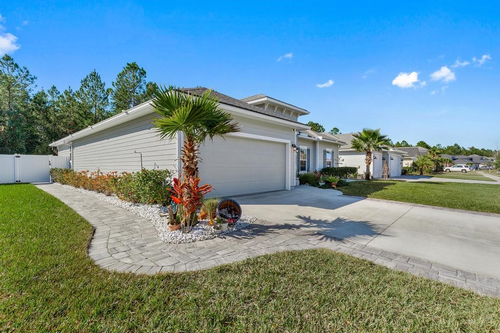 79401 Plummers Creek Drive, Yulee, Florida image 3