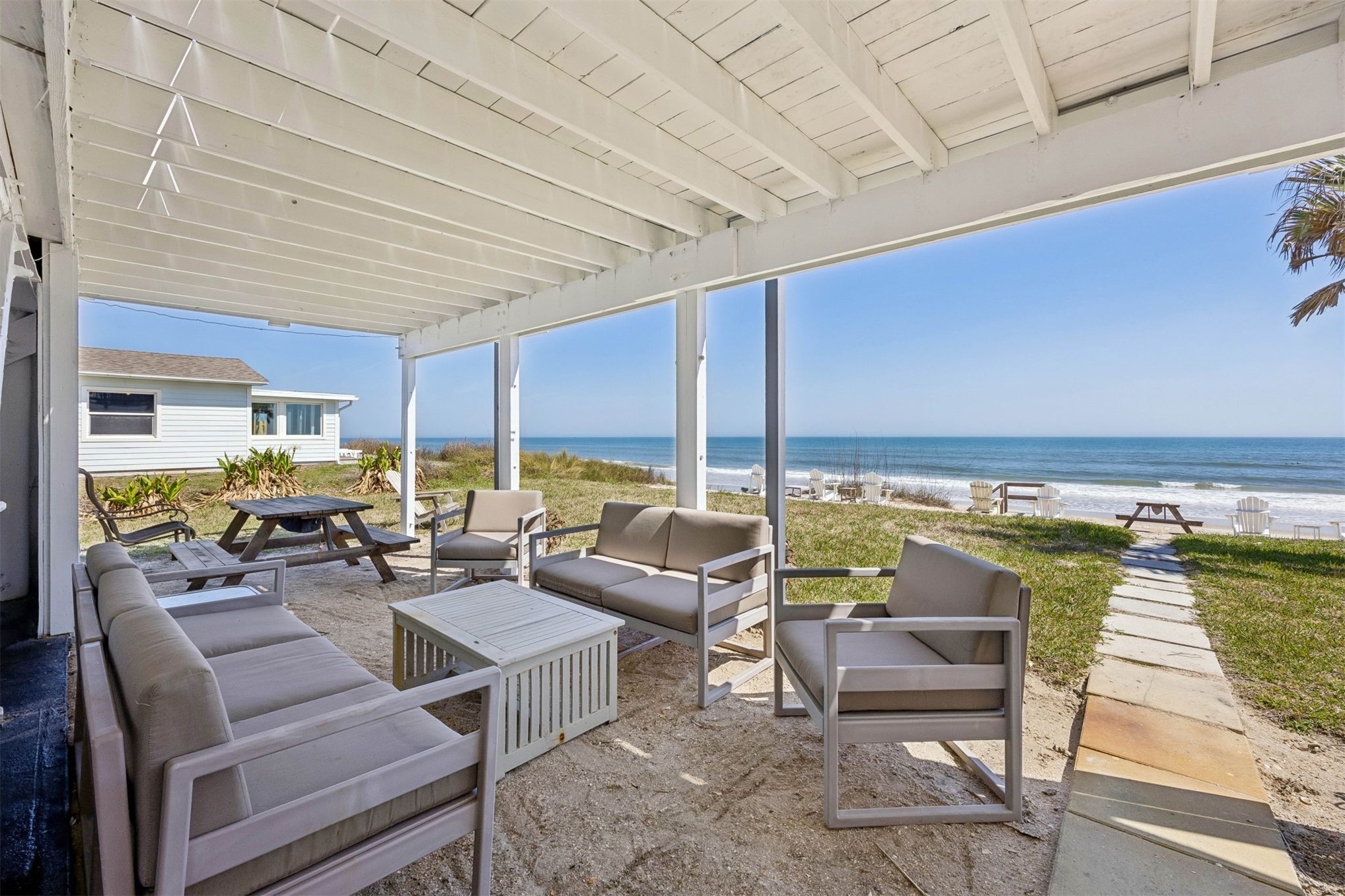 Picture for the property 115387, 3 beds, 3 baths