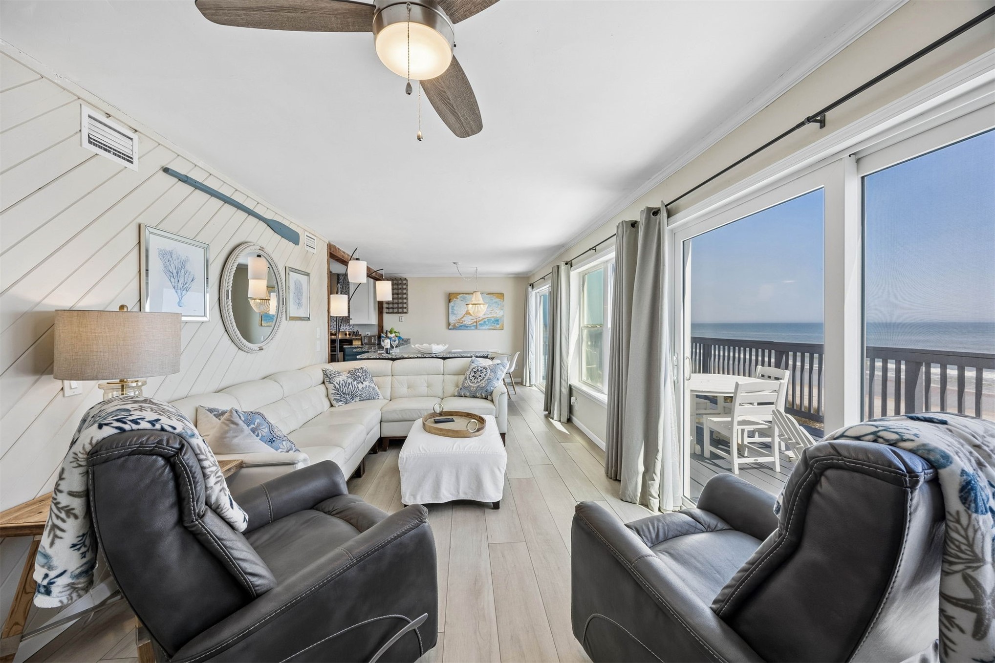 Picture for the property 115387, 3 beds, 3 baths