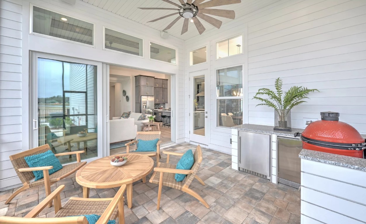 Fernandina Beach, Florida 32034, United States, 4 Bedrooms Bedrooms, ,4 BathroomsBathrooms,Residential,Active,237662